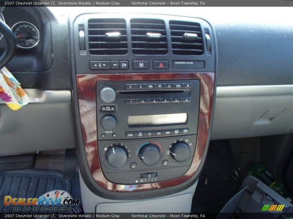 2007 Chevrolet Uplander LT Silverstone Metallic / Medium Gray Photo #12