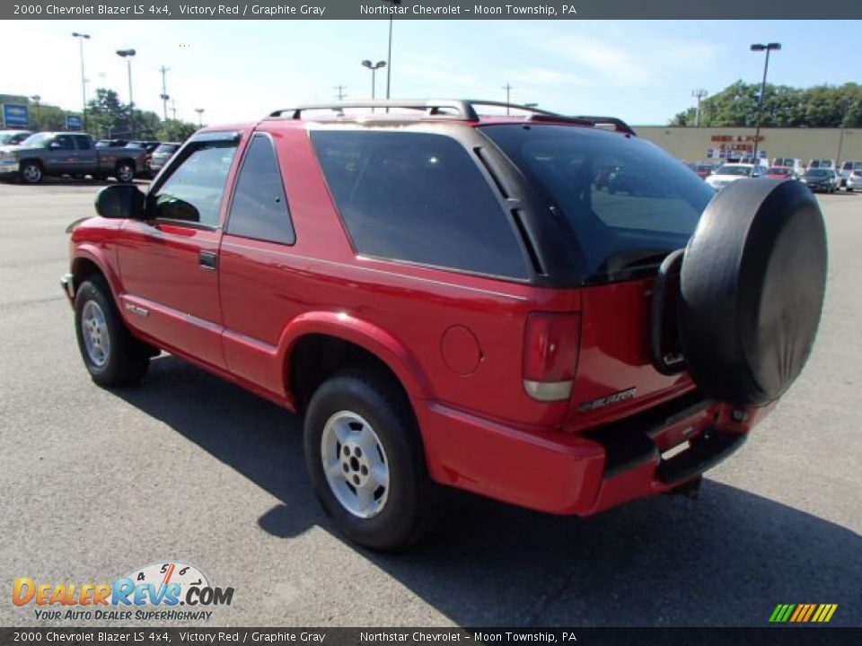 2000 Chevrolet Blazer LS 4x4 Victory Red / Graphite Gray Photo #4