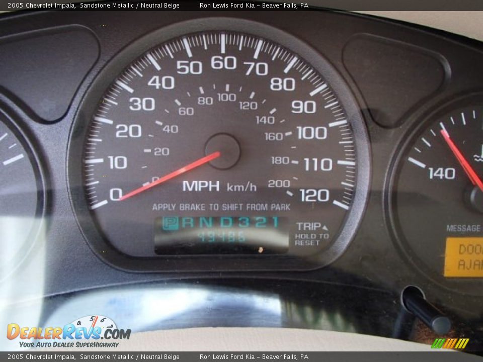 2005 Chevrolet Impala Sandstone Metallic / Neutral Beige Photo #19