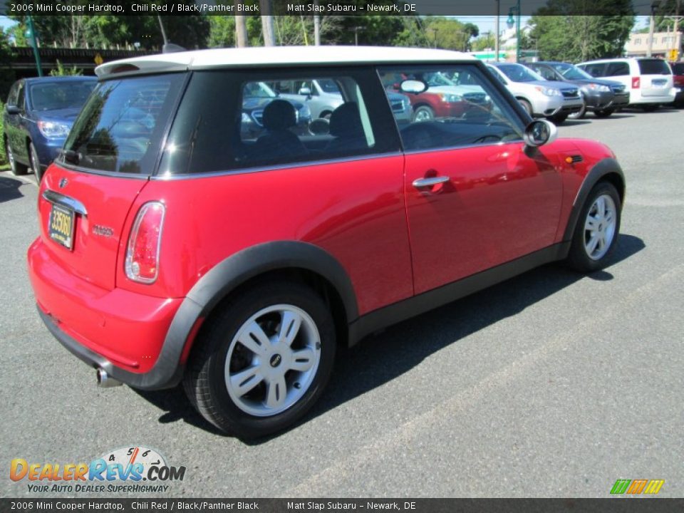 2006 Mini Cooper Hardtop Chili Red / Black/Panther Black Photo #6