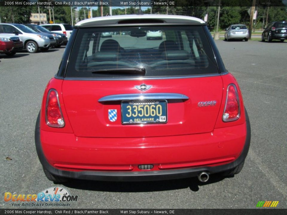 2006 Mini Cooper Hardtop Chili Red / Black/Panther Black Photo #7