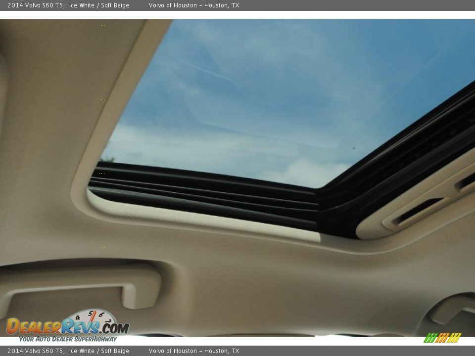 2014 Volvo S60 T5 Ice White / Soft Beige Photo #18