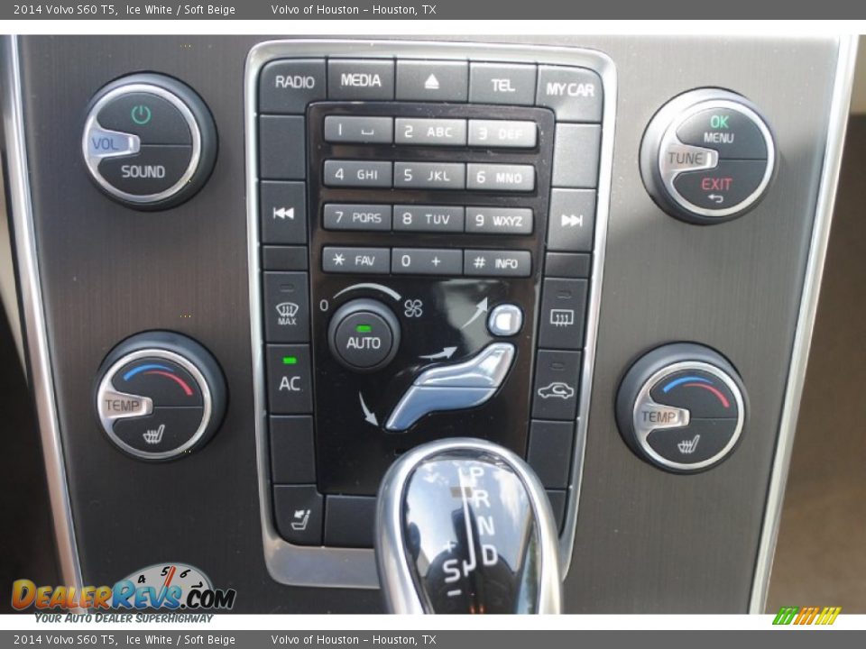 2014 Volvo S60 T5 Ice White / Soft Beige Photo #19