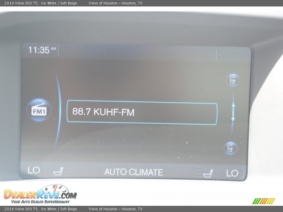 2014 Volvo S60 T5 Ice White / Soft Beige Photo #20