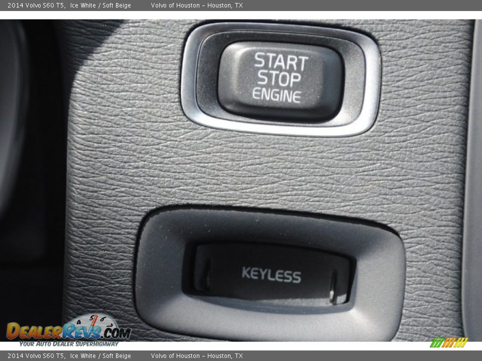 2014 Volvo S60 T5 Ice White / Soft Beige Photo #24