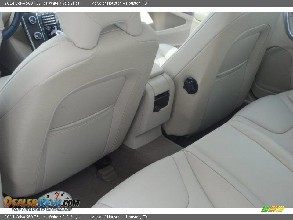 2014 Volvo S60 T5 Ice White / Soft Beige Photo #28