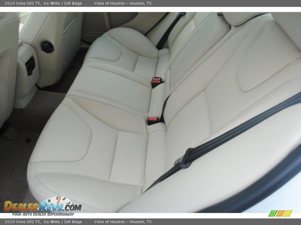2014 Volvo S60 T5 Ice White / Soft Beige Photo #29