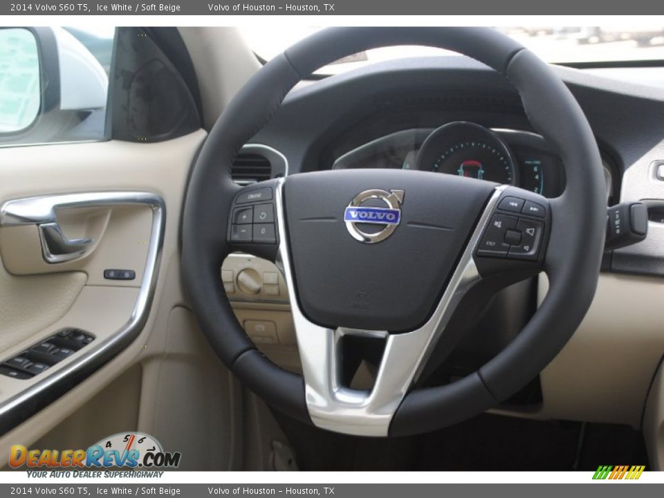 2014 Volvo S60 T5 Ice White / Soft Beige Photo #31
