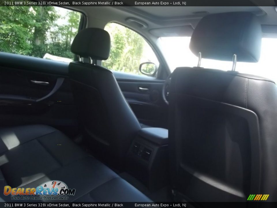 2011 BMW 3 Series 328i xDrive Sedan Black Sapphire Metallic / Black Photo #12