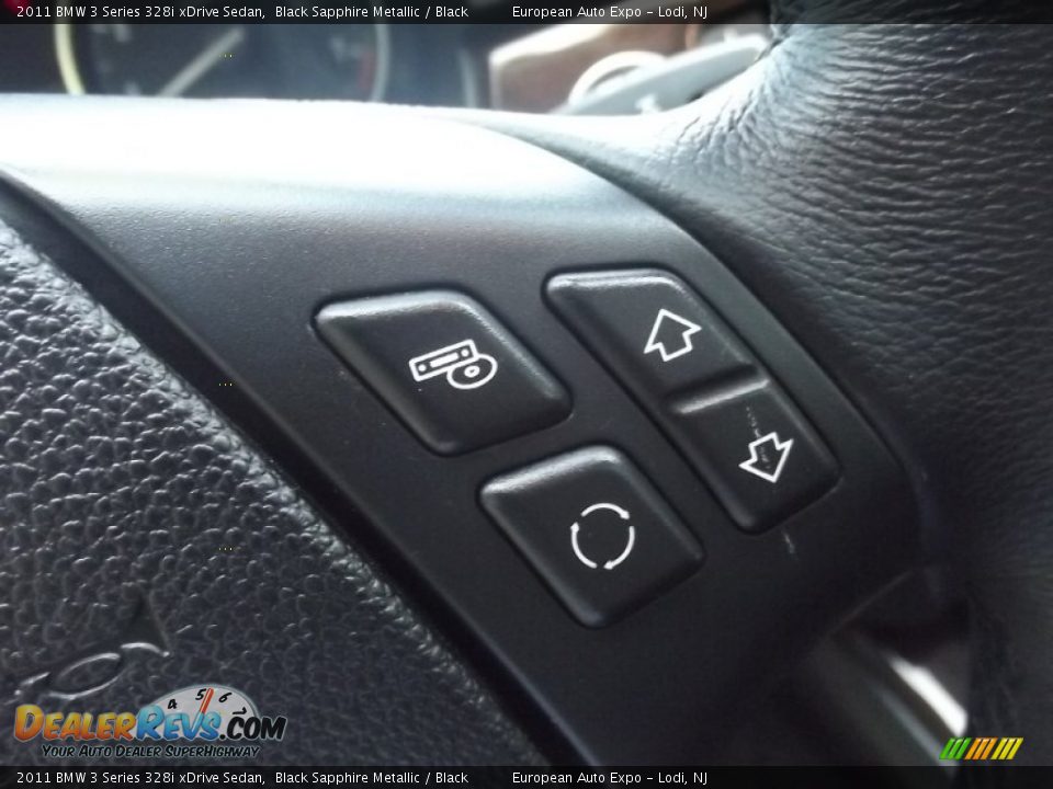 2011 BMW 3 Series 328i xDrive Sedan Black Sapphire Metallic / Black Photo #23