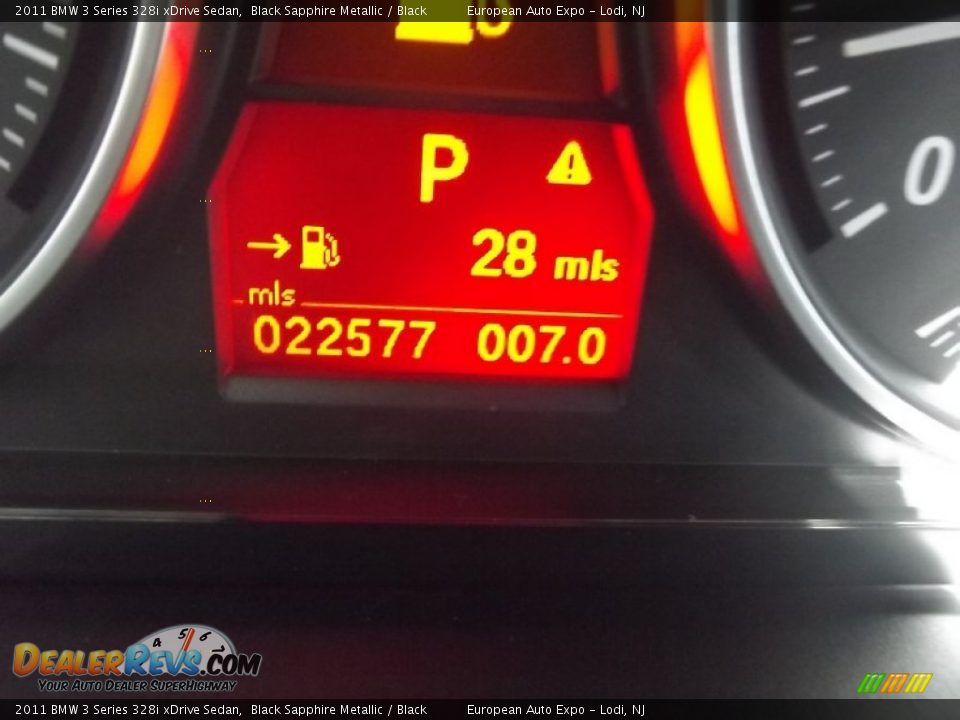 2011 BMW 3 Series 328i xDrive Sedan Black Sapphire Metallic / Black Photo #30