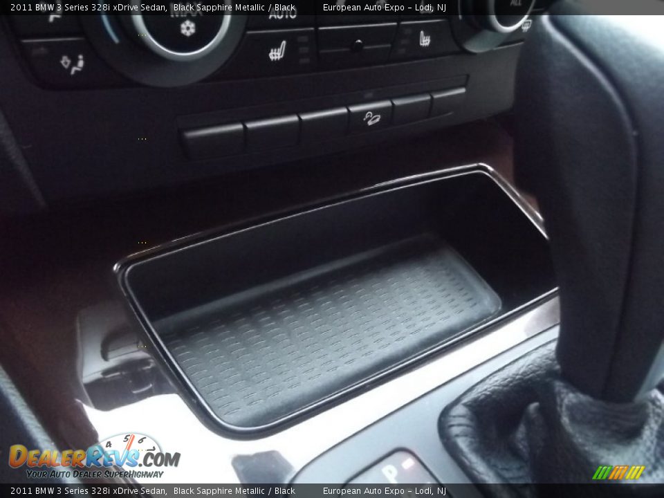 2011 BMW 3 Series 328i xDrive Sedan Black Sapphire Metallic / Black Photo #34