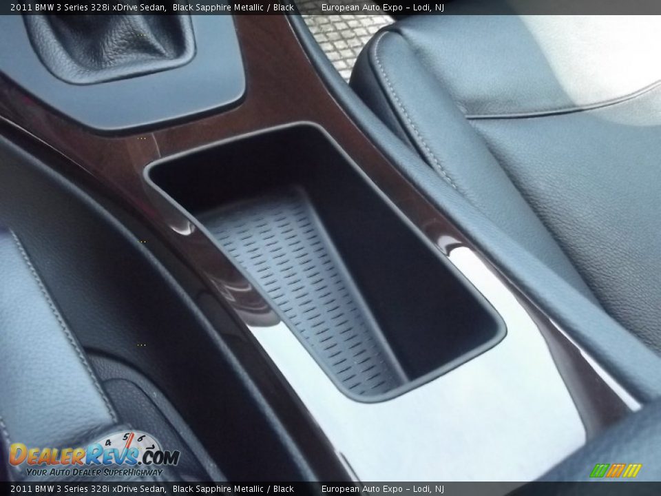 2011 BMW 3 Series 328i xDrive Sedan Black Sapphire Metallic / Black Photo #36