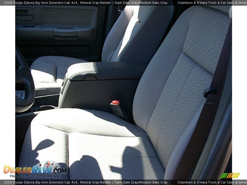 2009 Dodge Dakota Big Horn Extended Cab 4x4 Mineral Gray Metallic / Dark Slate Gray/Medium Slate Gray Photo #2