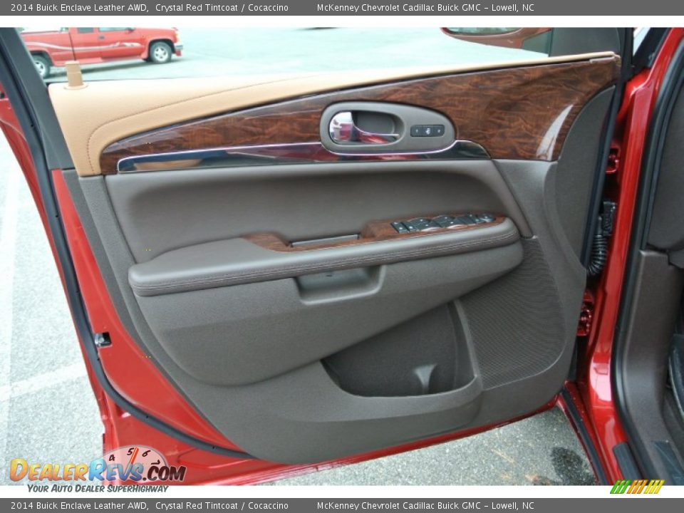 Door Panel of 2014 Buick Enclave Leather AWD Photo #7
