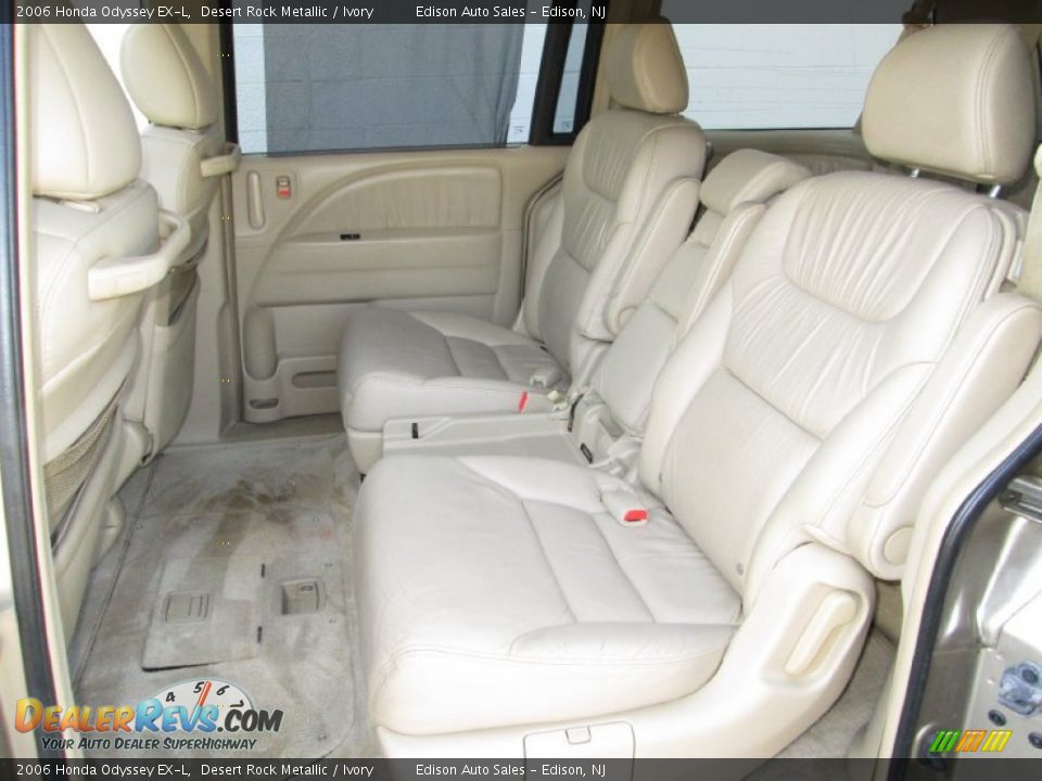2006 Honda Odyssey EX-L Desert Rock Metallic / Ivory Photo #17