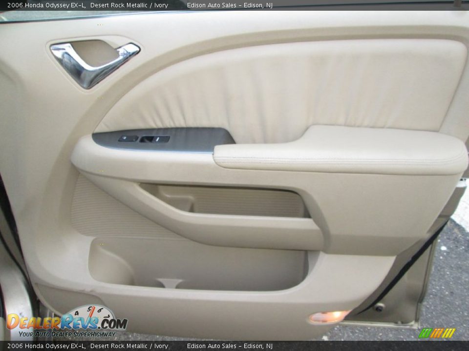 2006 Honda Odyssey EX-L Desert Rock Metallic / Ivory Photo #31