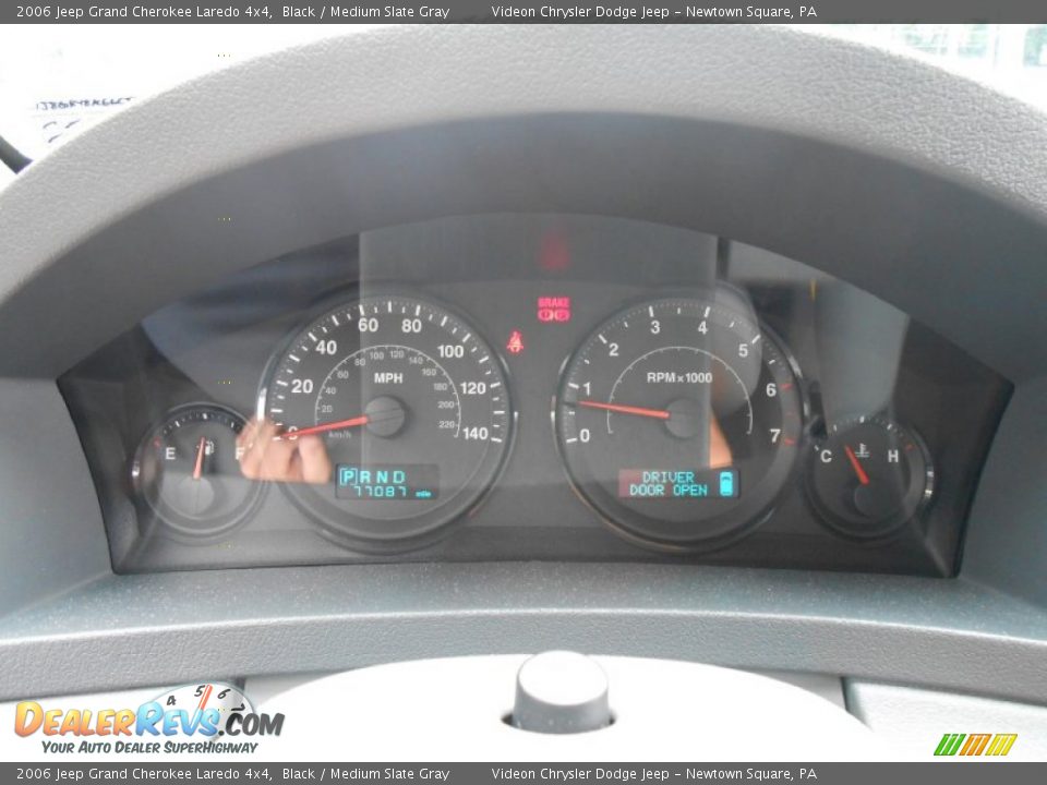 2006 Jeep Grand Cherokee Laredo 4x4 Black / Medium Slate Gray Photo #20