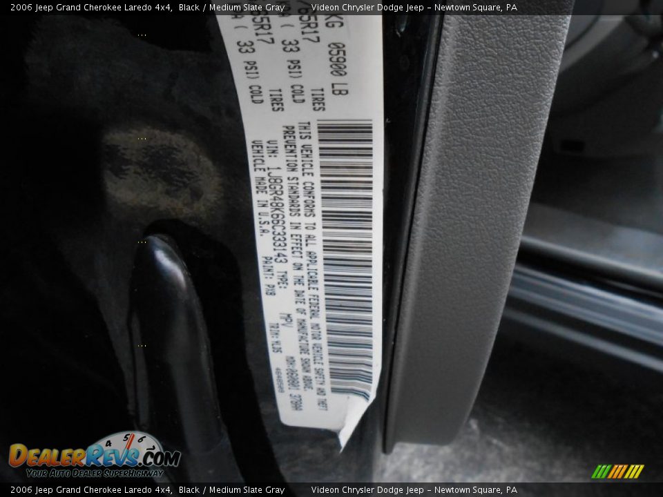 2006 Jeep Grand Cherokee Laredo 4x4 Black / Medium Slate Gray Photo #21