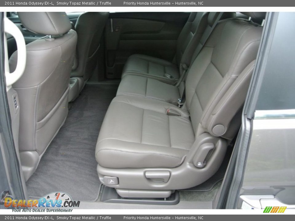 2011 Honda Odyssey EX-L Smoky Topaz Metallic / Truffle Photo #20