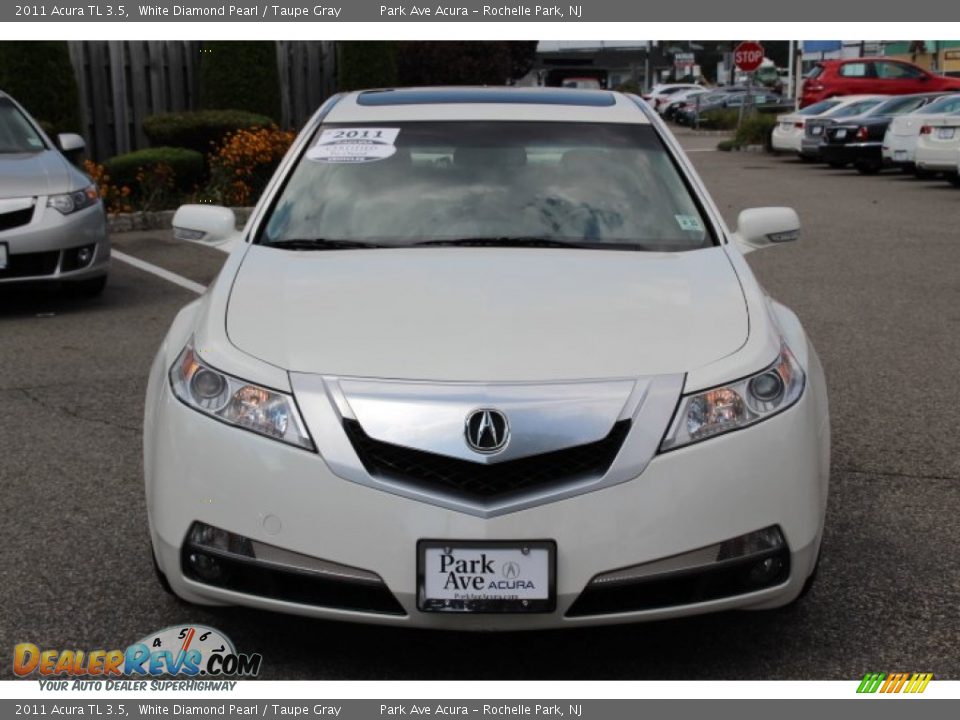2011 Acura TL 3.5 White Diamond Pearl / Taupe Gray Photo #8
