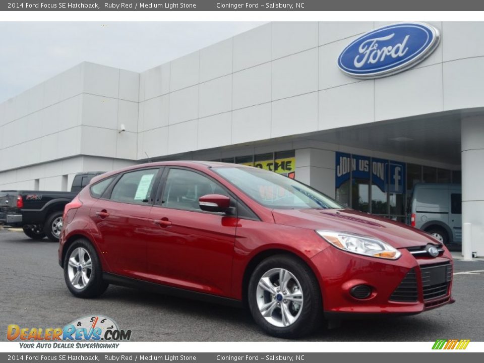 2014 Ford Focus SE Hatchback Ruby Red / Medium Light Stone Photo #1