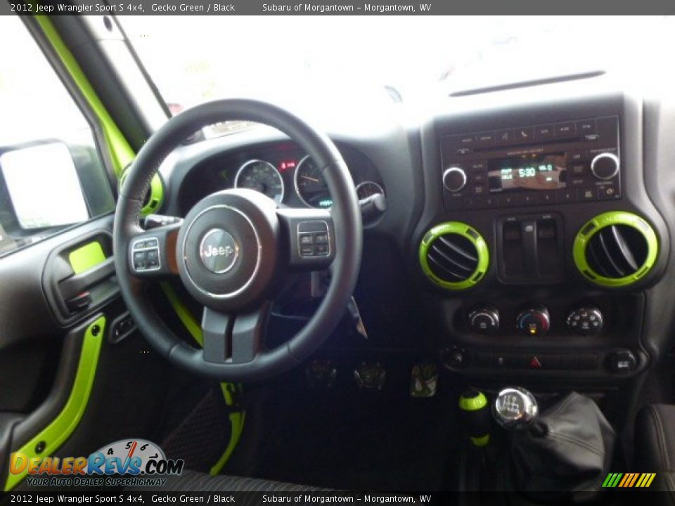 2012 Jeep Wrangler Sport S 4x4 Gecko Green / Black Photo #6