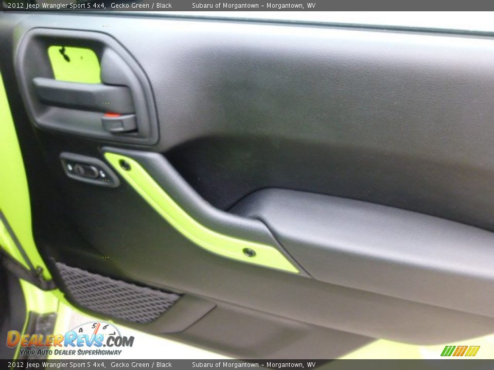 2012 Jeep Wrangler Sport S 4x4 Gecko Green / Black Photo #14