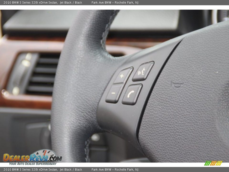 2010 BMW 3 Series 328i xDrive Sedan Jet Black / Black Photo #17