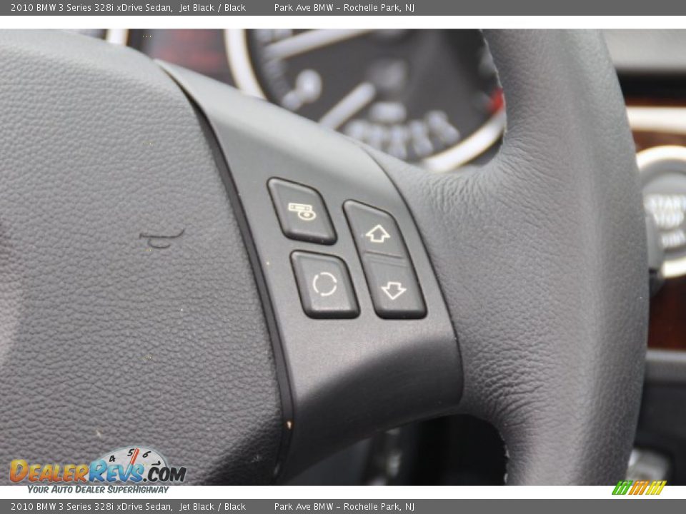 2010 BMW 3 Series 328i xDrive Sedan Jet Black / Black Photo #18