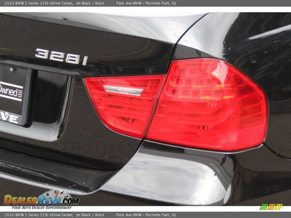 2010 BMW 3 Series 328i xDrive Sedan Jet Black / Black Photo #22