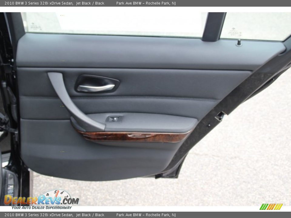 2010 BMW 3 Series 328i xDrive Sedan Jet Black / Black Photo #23