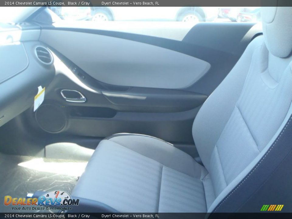 2014 Chevrolet Camaro LS Coupe Black / Gray Photo #16