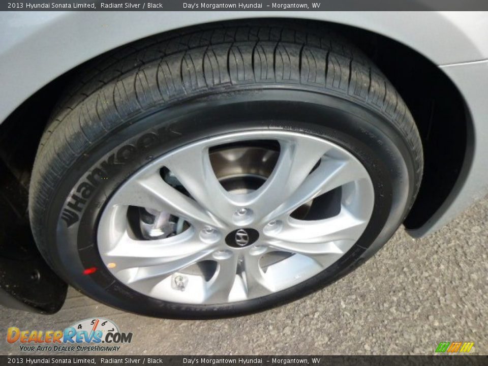 2013 Hyundai Sonata Limited Radiant Silver / Black Photo #9
