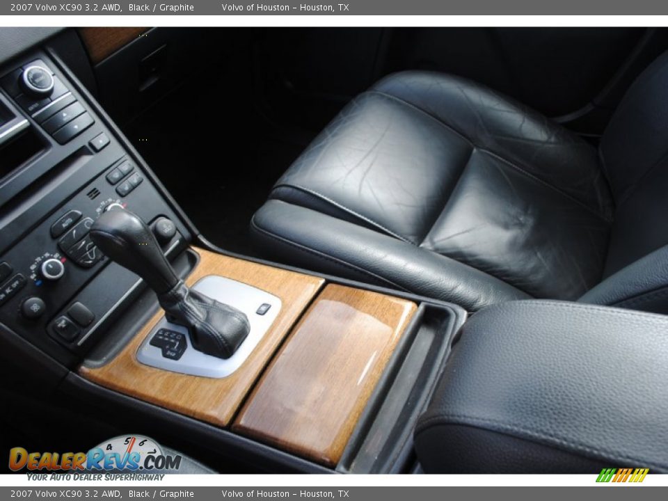 2007 Volvo XC90 3.2 AWD Black / Graphite Photo #17