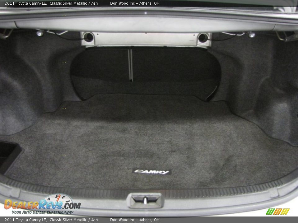 2011 Toyota Camry LE Classic Silver Metallic / Ash Photo #4