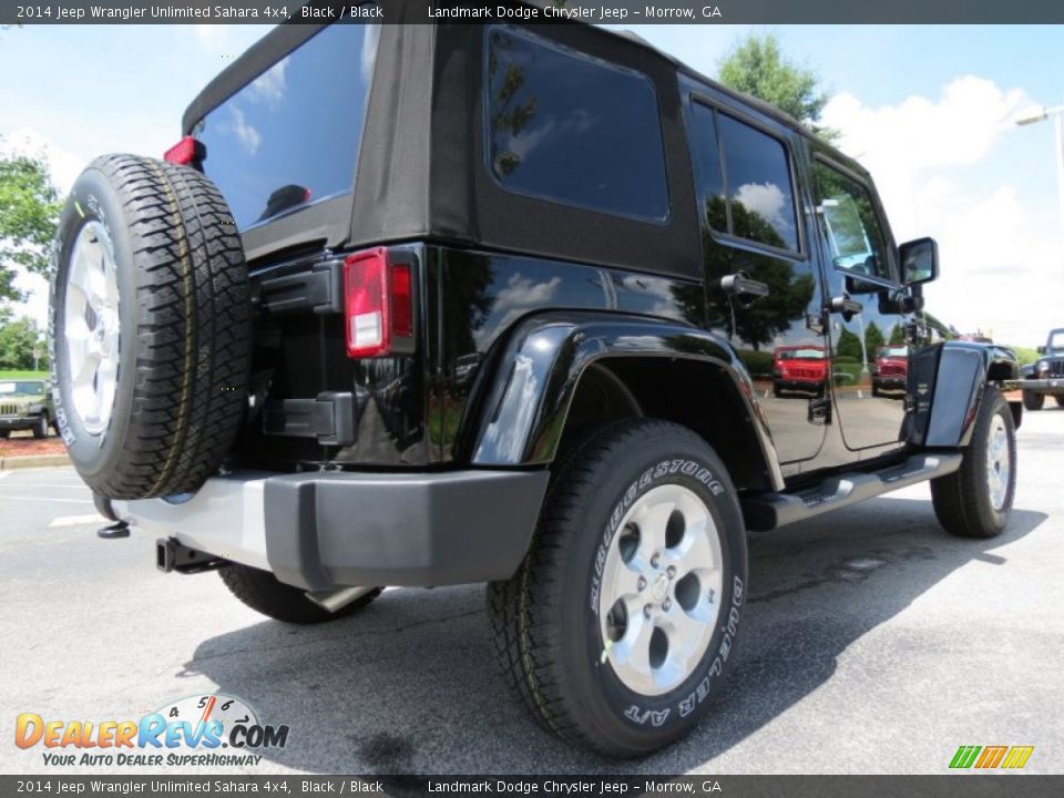 2014 Jeep Wrangler Unlimited Sahara 4x4 Black / Black Photo #3