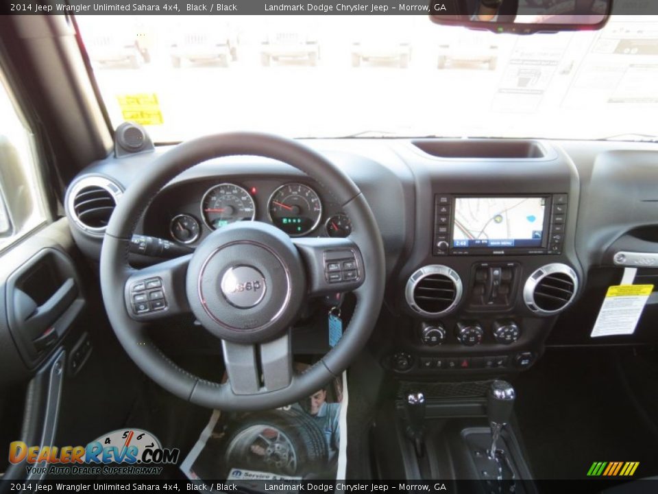 2014 Jeep Wrangler Unlimited Sahara 4x4 Black / Black Photo #9