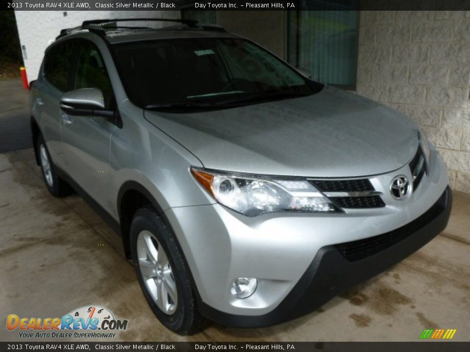 2013 Toyota RAV4 XLE AWD Classic Silver Metallic / Black Photo #7