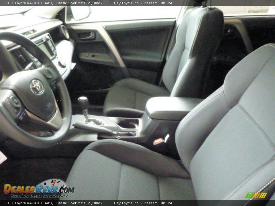 2013 Toyota RAV4 XLE AWD Classic Silver Metallic / Black Photo #11