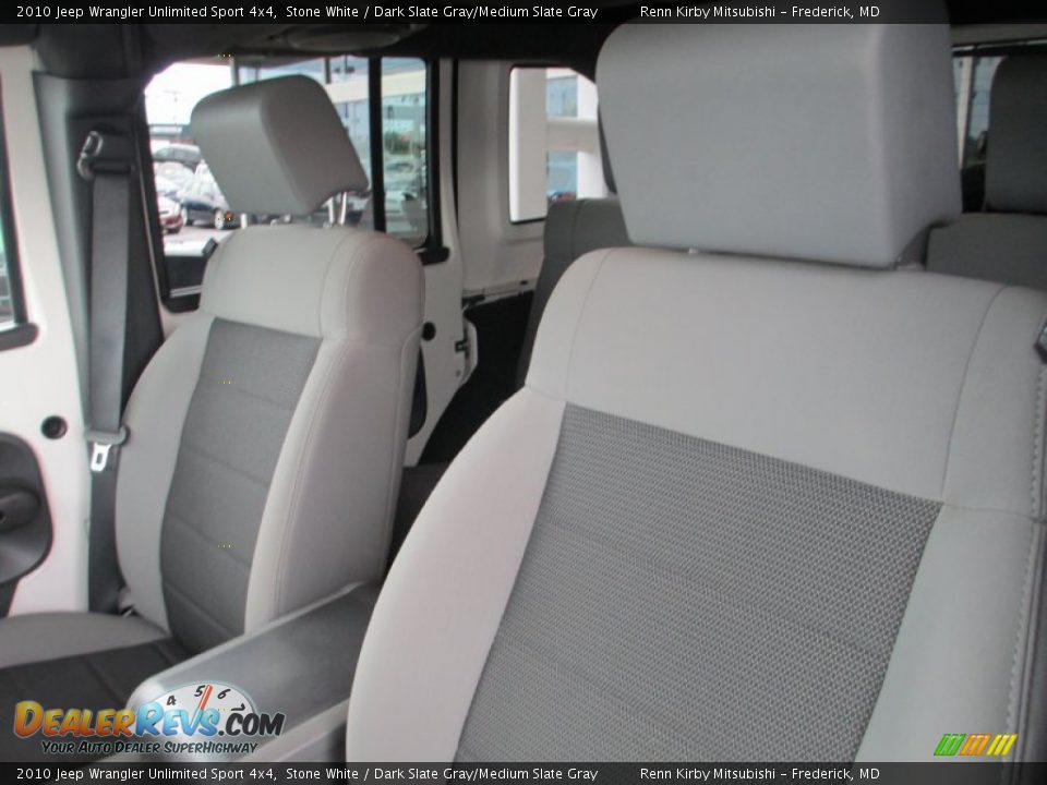 2010 Jeep Wrangler Unlimited Sport 4x4 Stone White / Dark Slate Gray/Medium Slate Gray Photo #10