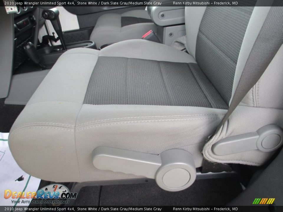 2010 Jeep Wrangler Unlimited Sport 4x4 Stone White / Dark Slate Gray/Medium Slate Gray Photo #13