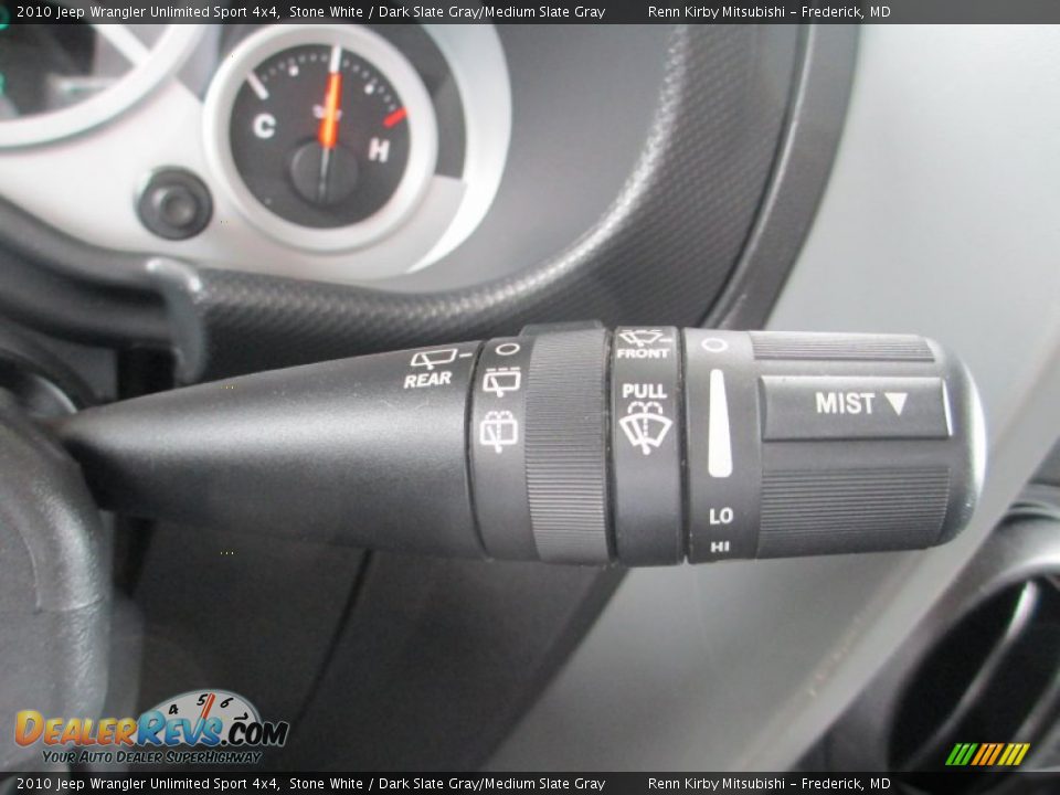 2010 Jeep Wrangler Unlimited Sport 4x4 Stone White / Dark Slate Gray/Medium Slate Gray Photo #16