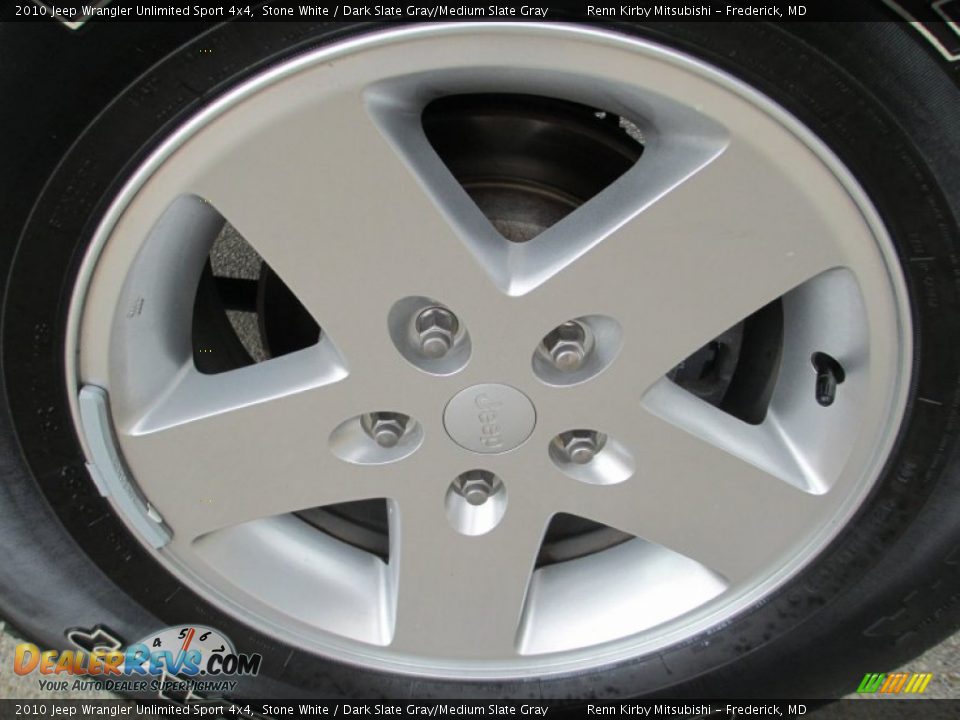 2010 Jeep Wrangler Unlimited Sport 4x4 Stone White / Dark Slate Gray/Medium Slate Gray Photo #27