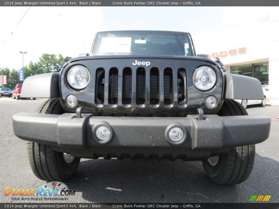 2014 Jeep Wrangler Unlimited Sport S 4x4 Black / Black Photo #2