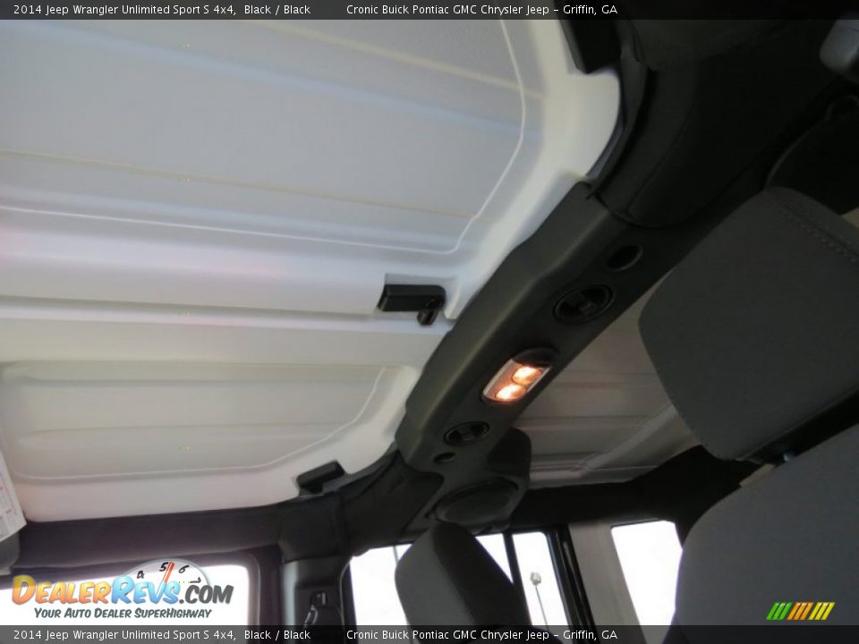 2014 Jeep Wrangler Unlimited Sport S 4x4 Black / Black Photo #11