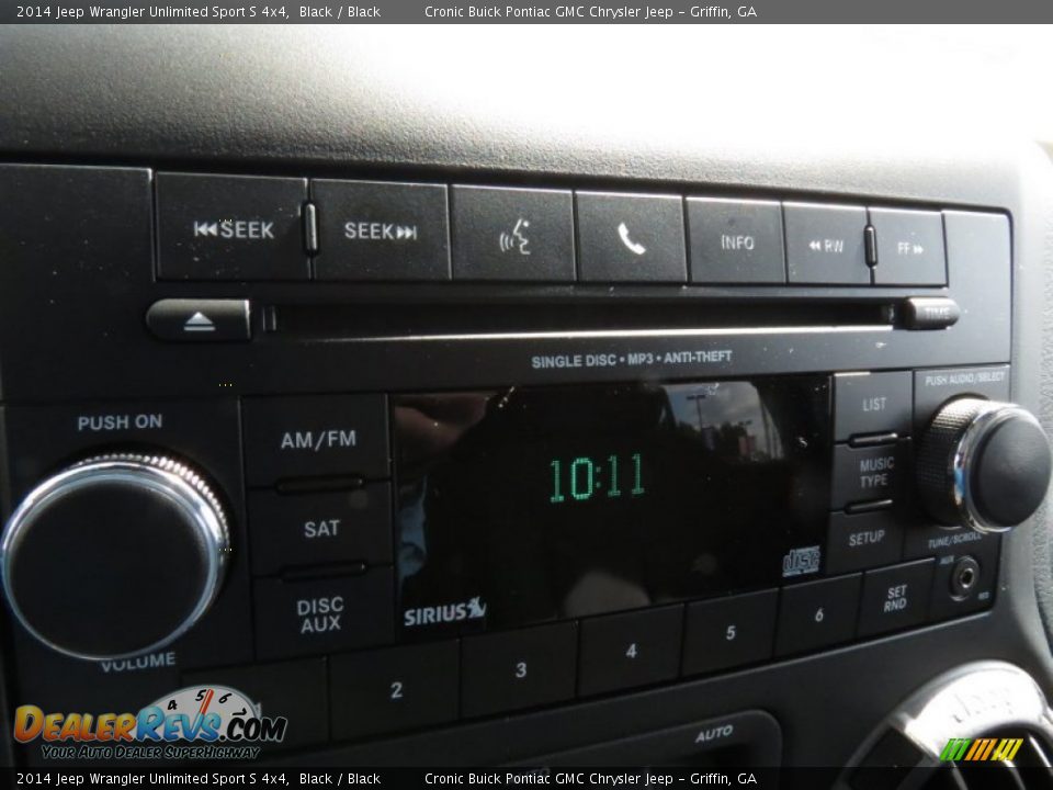 Audio System of 2014 Jeep Wrangler Unlimited Sport S 4x4 Photo #15