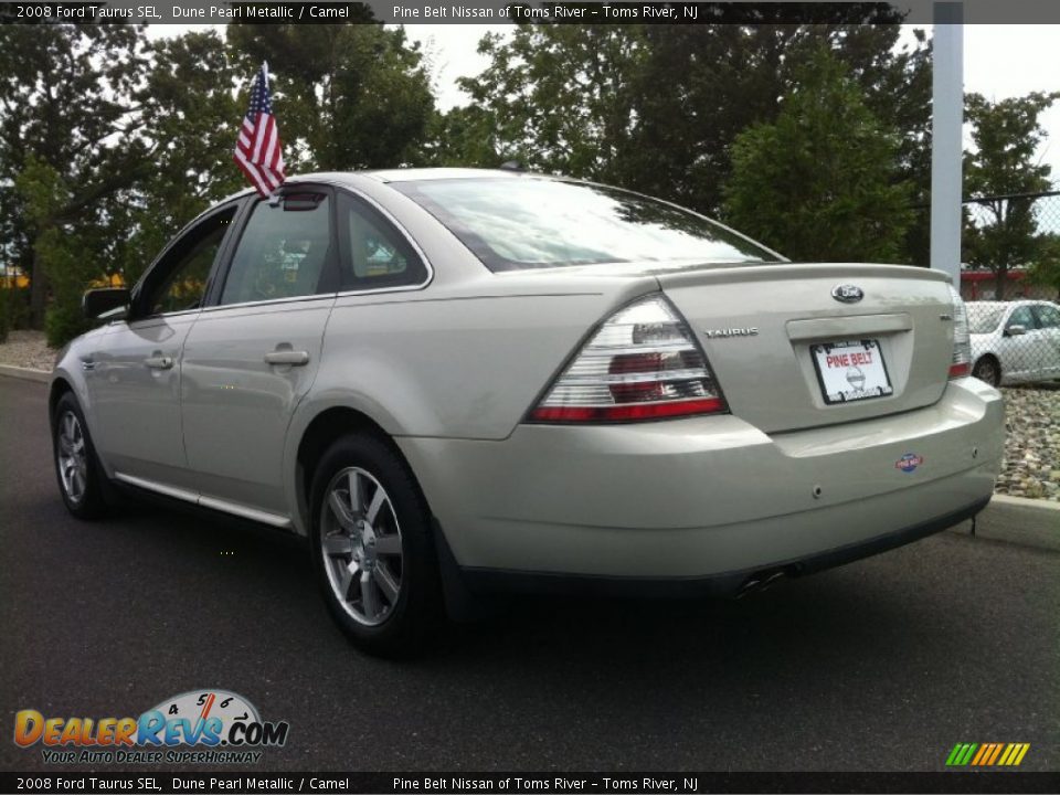2008 Ford Taurus SEL Dune Pearl Metallic / Camel Photo #5
