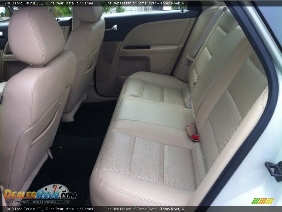 2008 Ford Taurus SEL Dune Pearl Metallic / Camel Photo #7