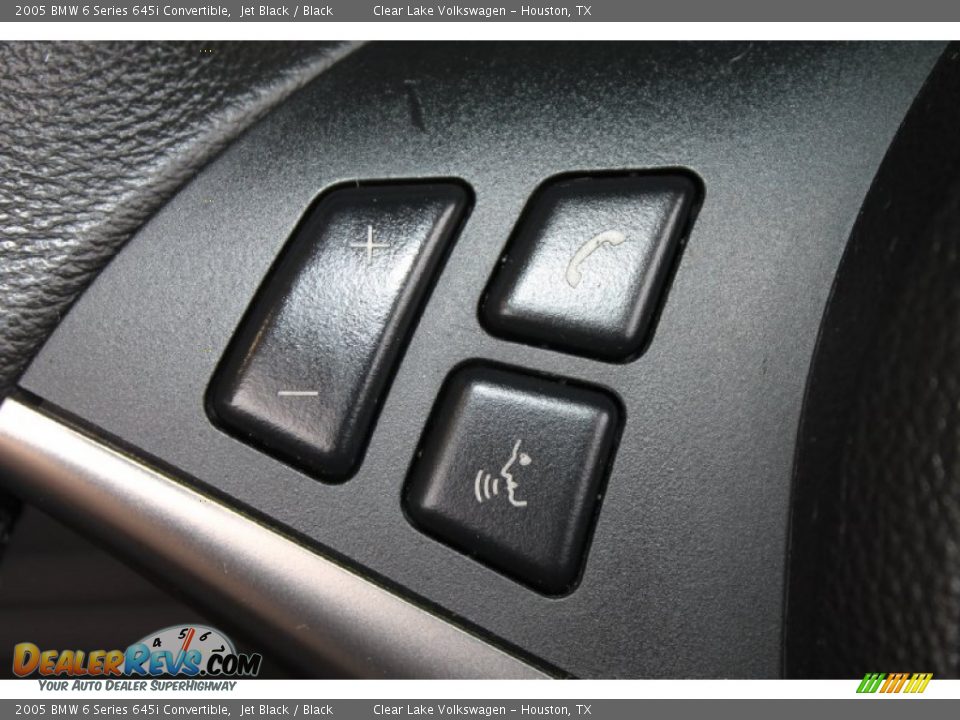Controls of 2005 BMW 6 Series 645i Convertible Photo #33